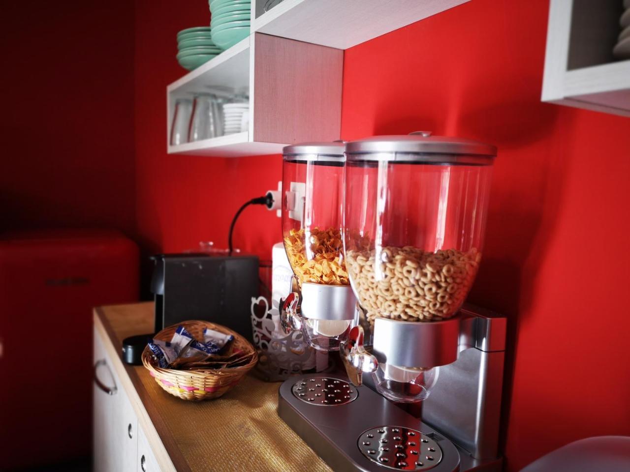 Bed and Breakfast A Due Passi Dal Museo Neapel Exterior foto