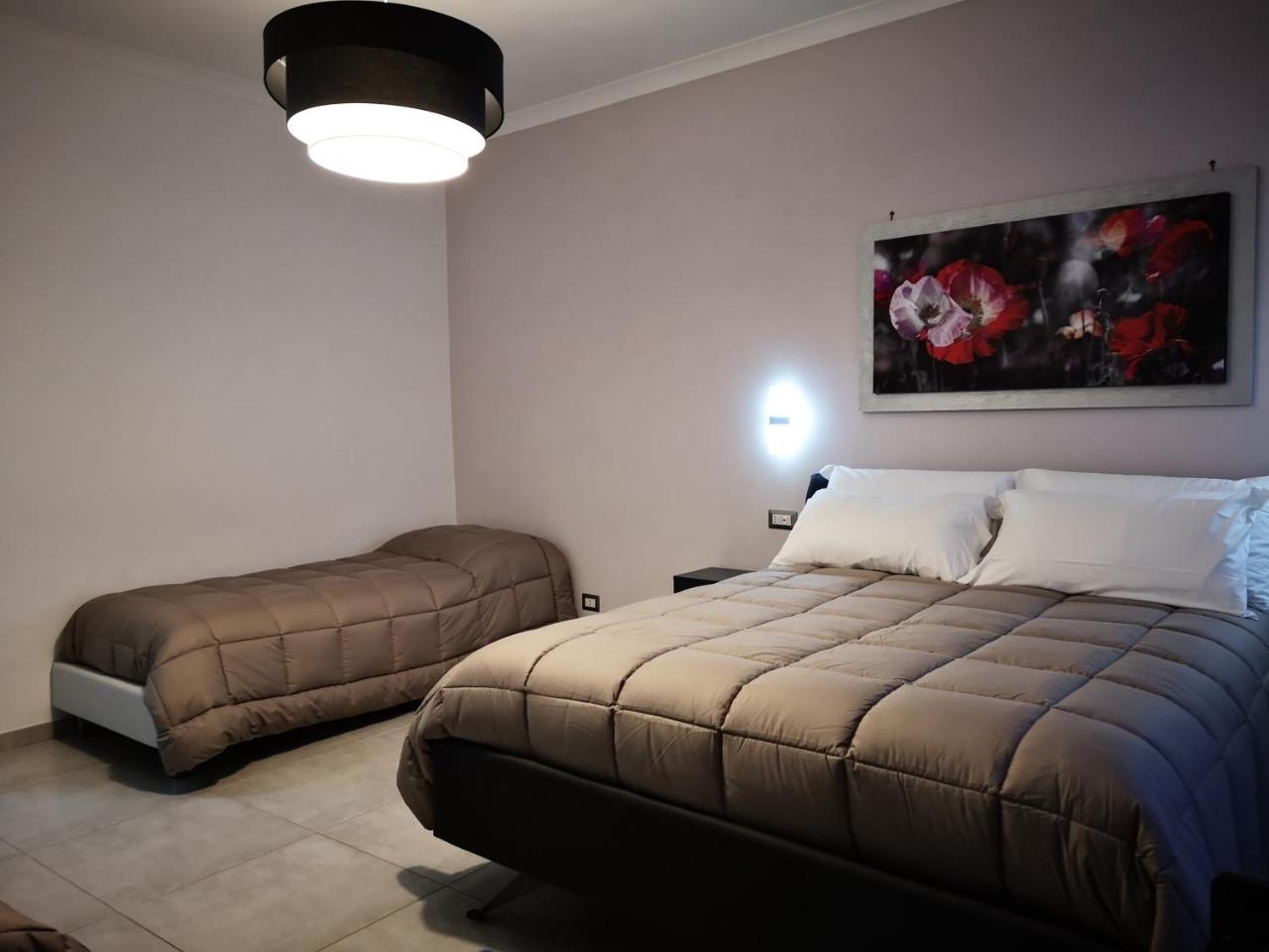 Bed and Breakfast A Due Passi Dal Museo Neapel Exterior foto
