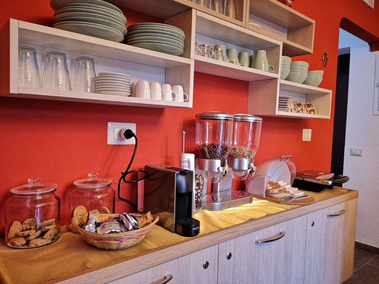 Bed and Breakfast A Due Passi Dal Museo Neapel Exterior foto